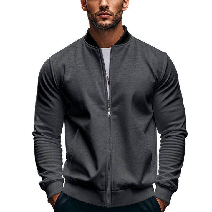 Herre nan moderne bomber i minimal stil med ståkrave, elastisk afslutningsbånd og funktionelle stiklommer Skovae