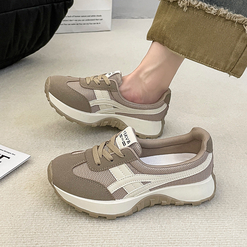 Dame Trail-Sneakers med skridsikre gummisåler og åndbart mesh-overflade Stilla