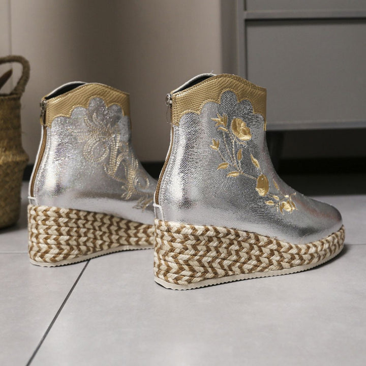 Dame fashionable wedged shoes med dekorative broderier Stilla