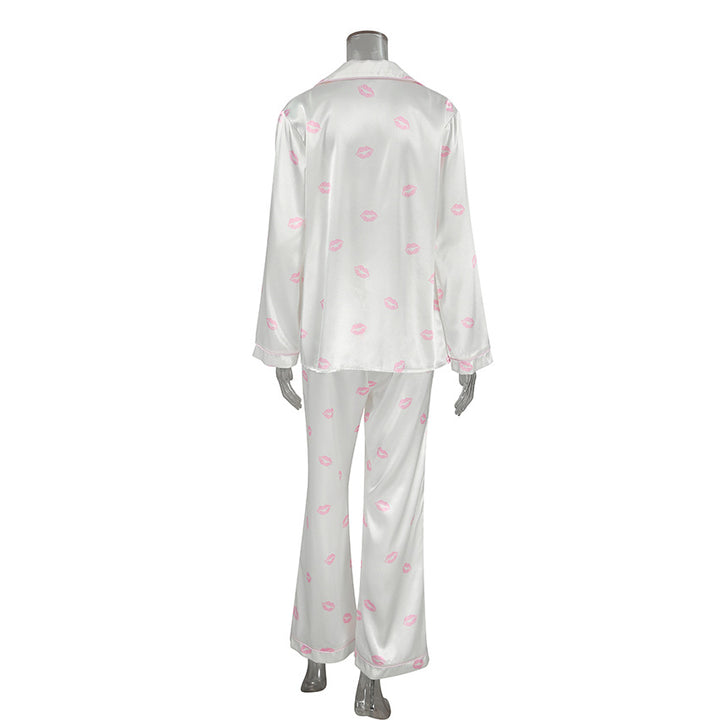 Dame pyjamasæt med moderne læber mønster og blød flydende stof Stilla