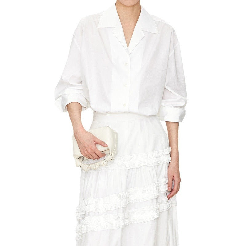 Dame Oversized Skjorte med elegante Puffærmer og moderne Ståkrave Stilla