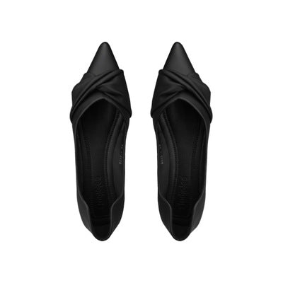 Dame elegante spidse ballerinaer med knudformet design Stilla