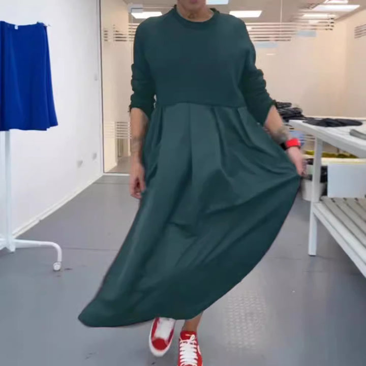 Damer nan Oversize-maxikjole med dyb pasform og sideindsatser Skovae