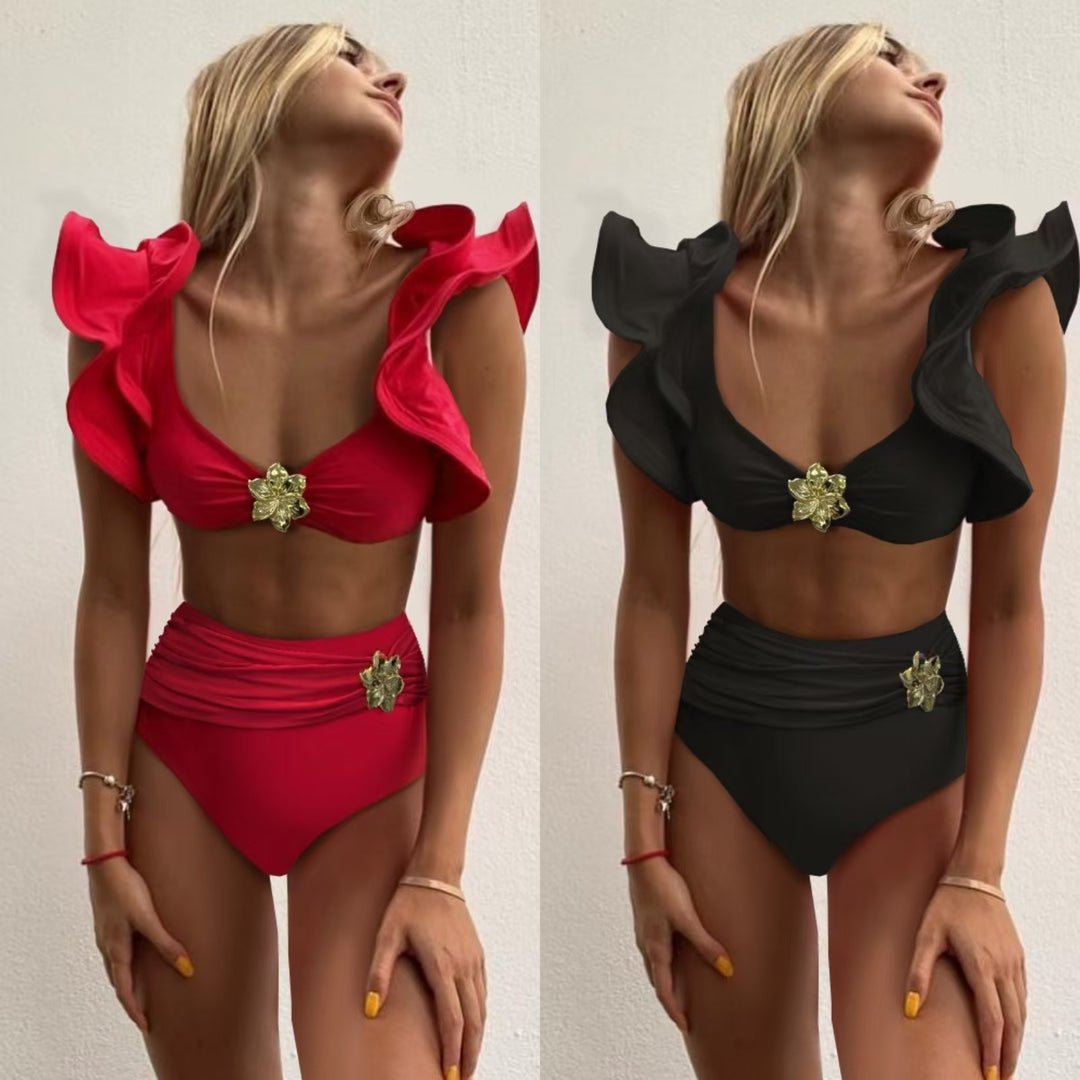 Dame Bikini-sæt med elegante volangdetaljer og charmerende blomstapplikationer Stilla