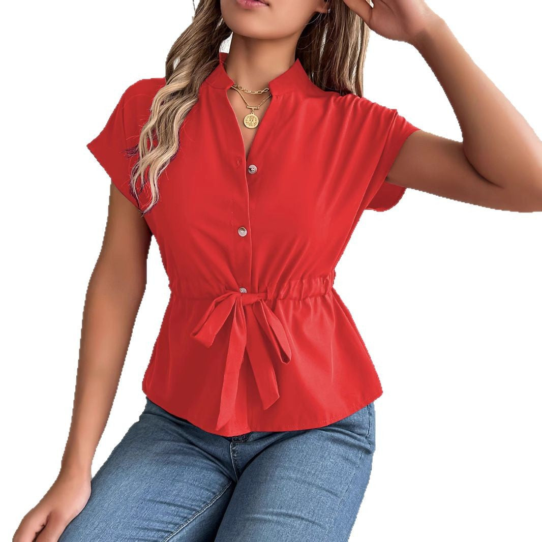 Dame elegant bluse med figursyet snit og knaplukning Stilla