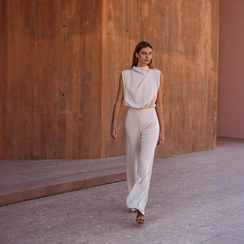 Dame Elegant jumpsuit med høj hals og vide ben Skovae