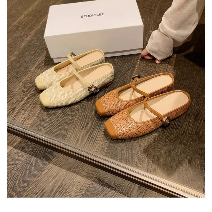 Dame Slip-On Ballerinas med gennemført fletdesign og elegant rem Stilla
