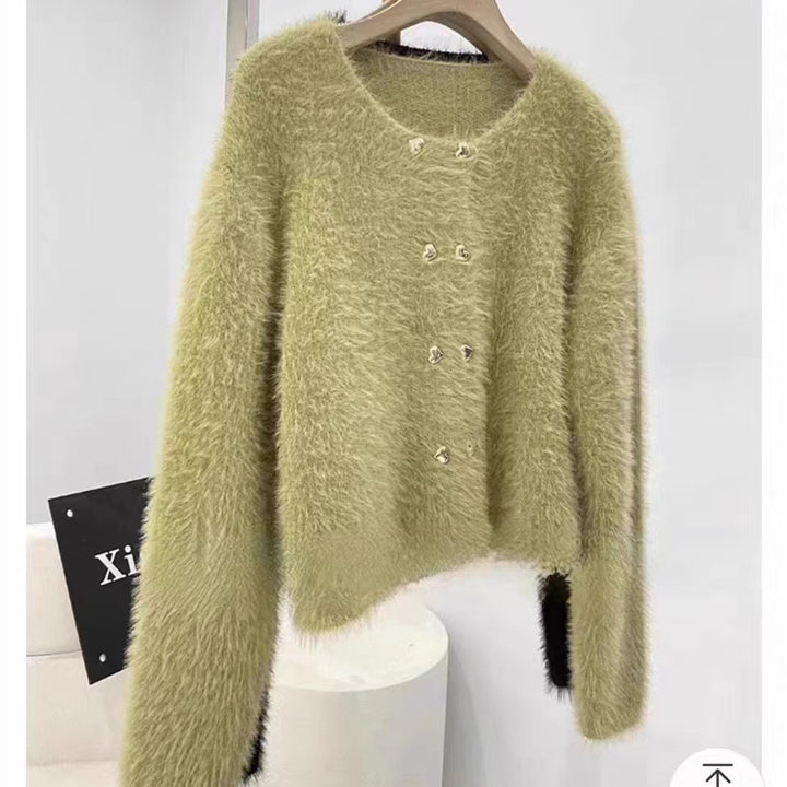 Kvindernes fluffy cardigan med hjerteknapper Stilla