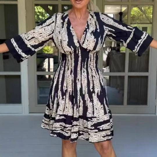 Dame Midikjole med legende mønster og elegante 3/4-ærmer Skovae