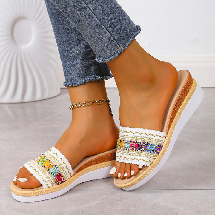 Dame flip flops med stilfuldt denim-design og farverigt print Stilla