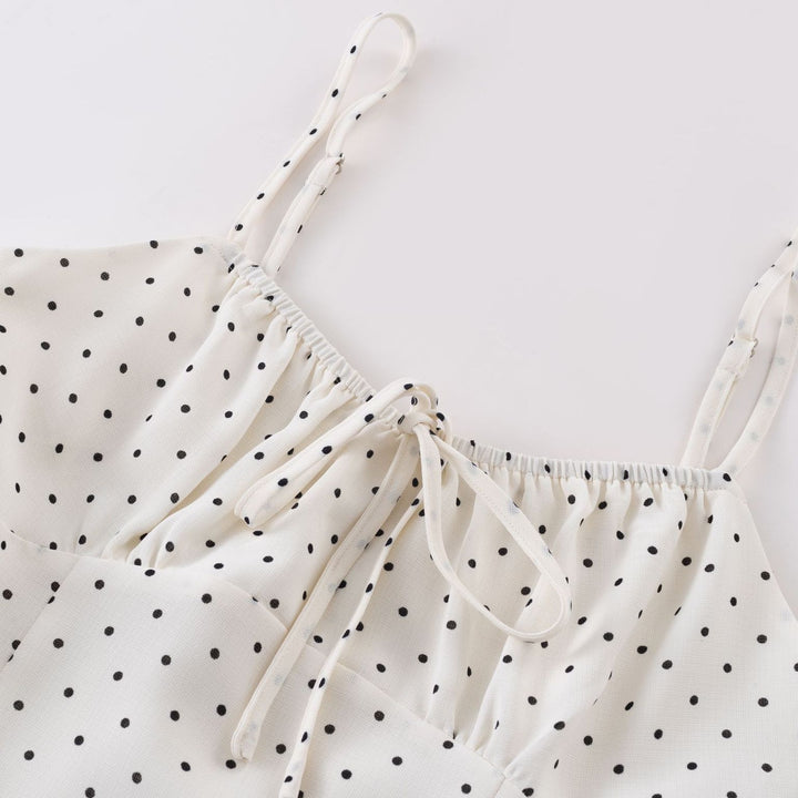 Dame sommerkjole med fastgjort overdel og legende ruffles detaljer Stilla