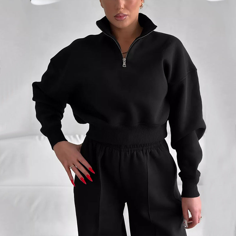 Klassisk cropped sweatshirt til kvinder med høj krave Skovae