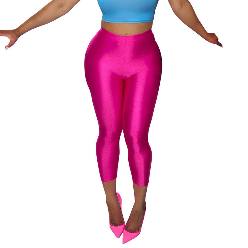 Damen Figurbetonte Capri-Leggings mit Hochbund und luxuriösem Glanz Skovae