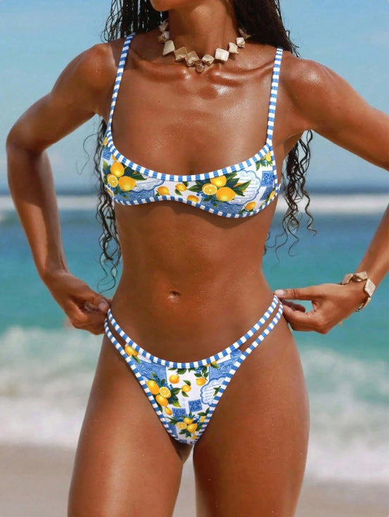 Dame Triangle-Bikini med blomstret design og bindedetaljer Skovae