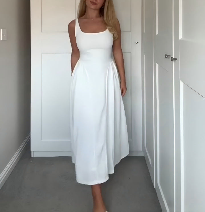 Dame maxikjole med off-shoulder design og figurvenlig pasform Skovae