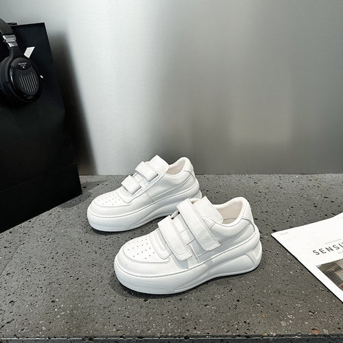 Dame Sneakers med justerbare velcrolukninger og høj komfort Stilla