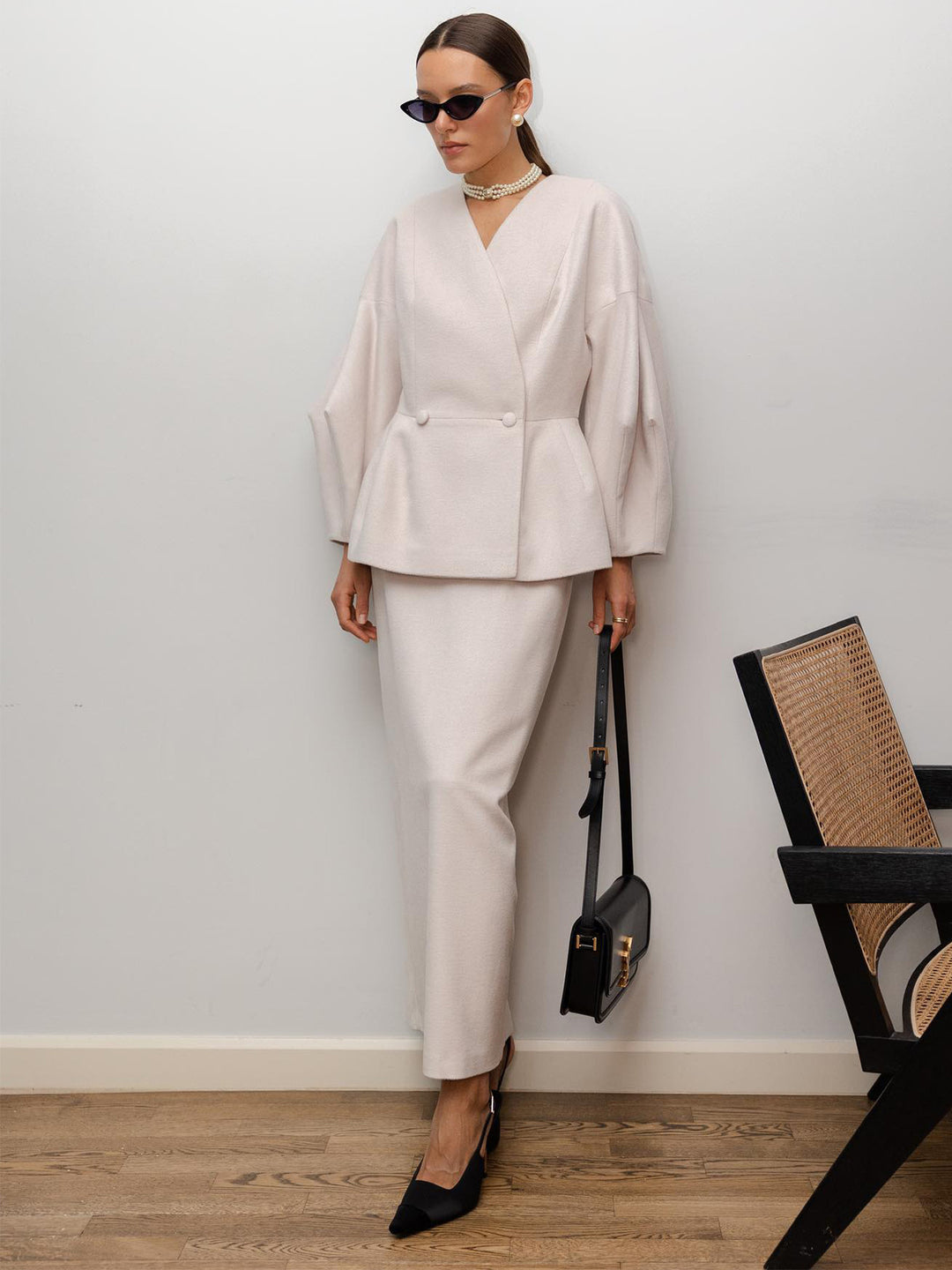 Dame elegante blyantskjoler med chic blazer top og puff ærmer Skovae