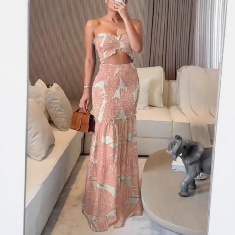 Dame Maxikjole med Off-Shoulder design og flæsedetaljer Stilla