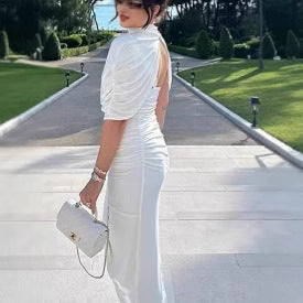 Femme Draperet Midi-Kjole med asymmetrisk Design Stilla
