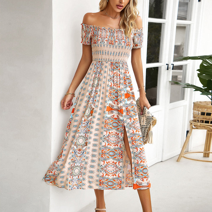 Dame Maxi-kjole med off-shoulder design og legende slids Stilla