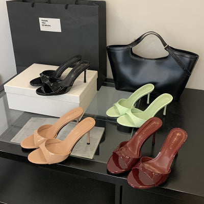 Dame Slingback High Heels med elegant glansfinish og komfortabel fodseng Stilla