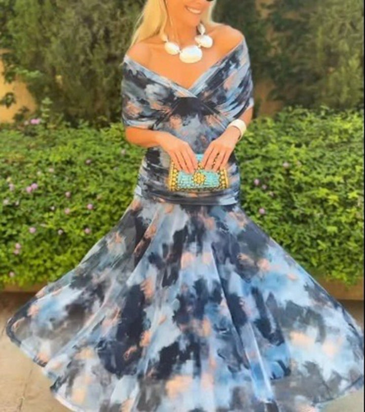 Dame nan flydende aftenkjole med gennemsigtigt chiffon-capelet, V-hals og taljeret drapering Skovae