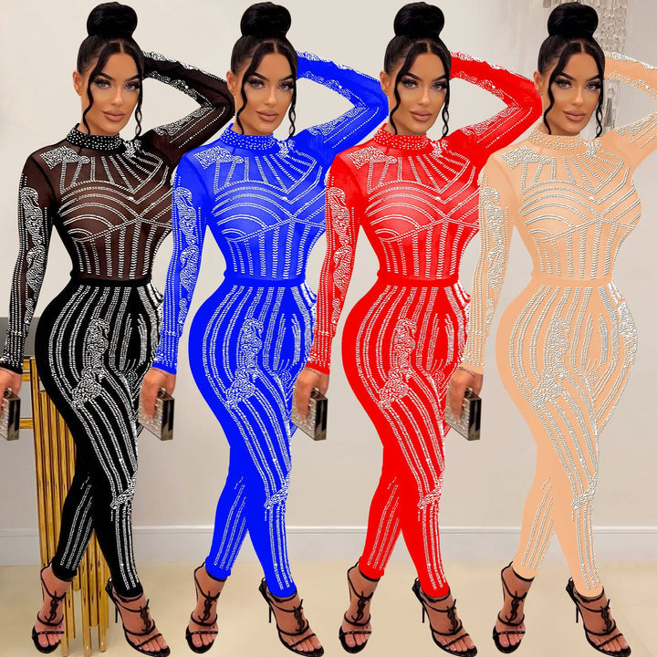 Dame figursyet bodysuit med transparent mesh og glitrende strassdekorationer Stilla