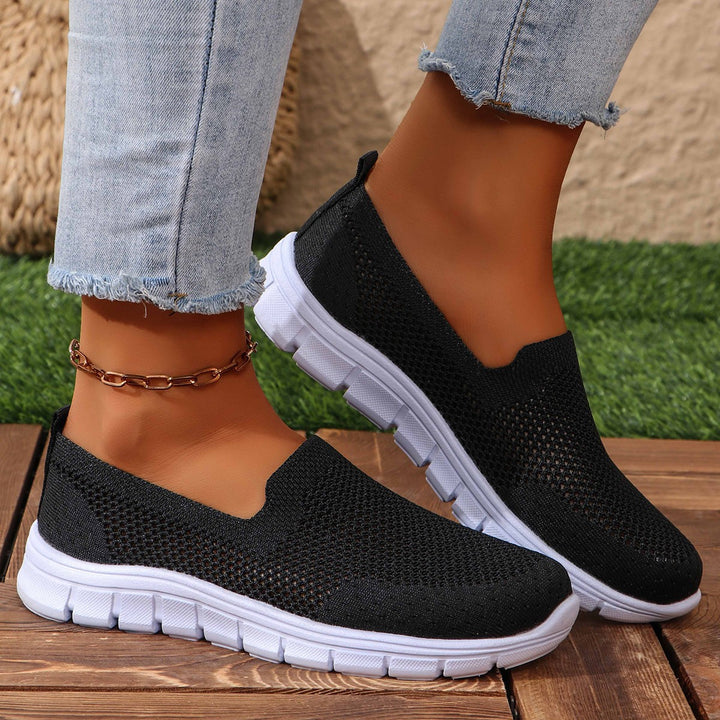 Dame behagelige Slip-On sneakers med åndbart mesh-overmateriale og fleksibel sål Stilla