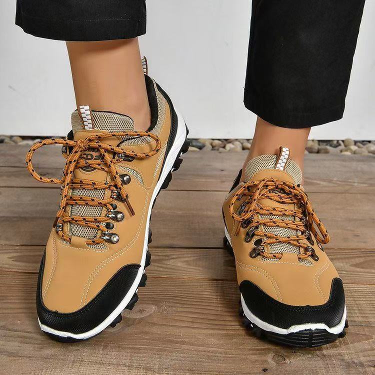 Dame Sporty Trail Sneakers med skridsikker sål og åndbart overmateriale Stilla