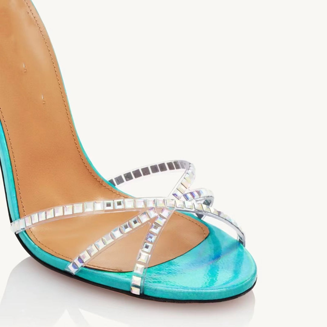 Femme Strappy High-Heel Sandaler med krystaldækkede anklerem Stilla