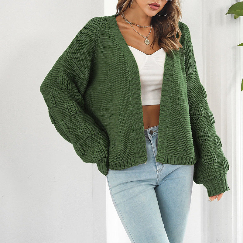 Femme Chunky-strik-cardigan med unikke strukturerede ærmer Stilla