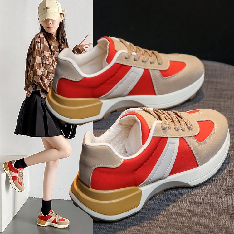 Dame Sporty Sneakers med innovativt dæmpningssystem og robust overmateriale Stilla