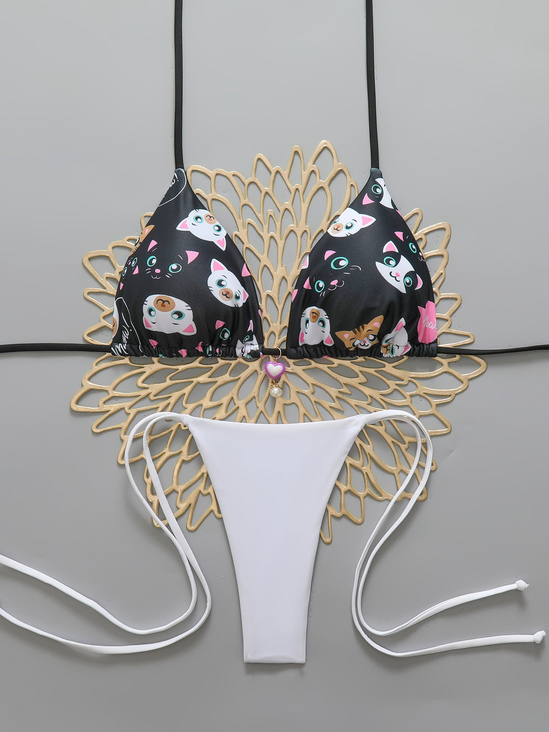 Dame Bikiniset Skovae