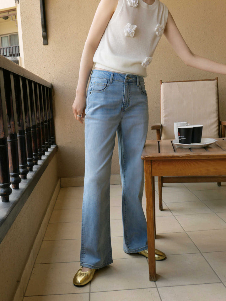 Dame High-Waist Flared Jeans i vintage-stil med smuk vask Stilla