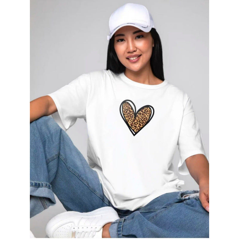 Dame T-shirt med leopardfarvet hjerte-design Stilla