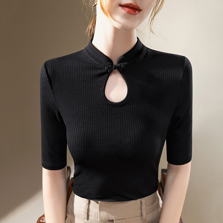 Dame kortærmet shirt med elegant nøgleudskæring og moderigtigt ribdesign Stilla