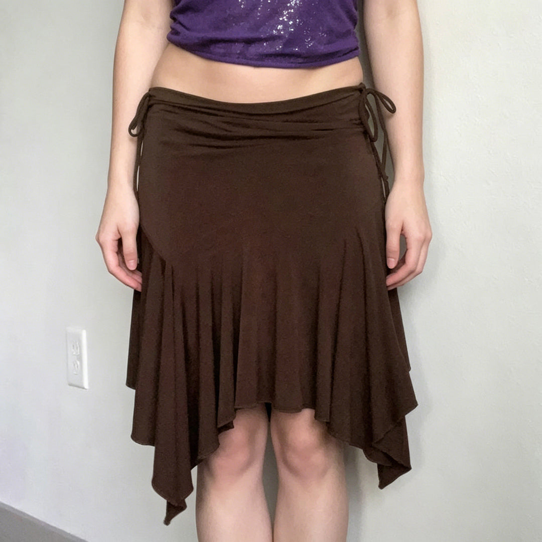 Damen asymmetrischer Swing-Rock mit tailliertem Design Skovae