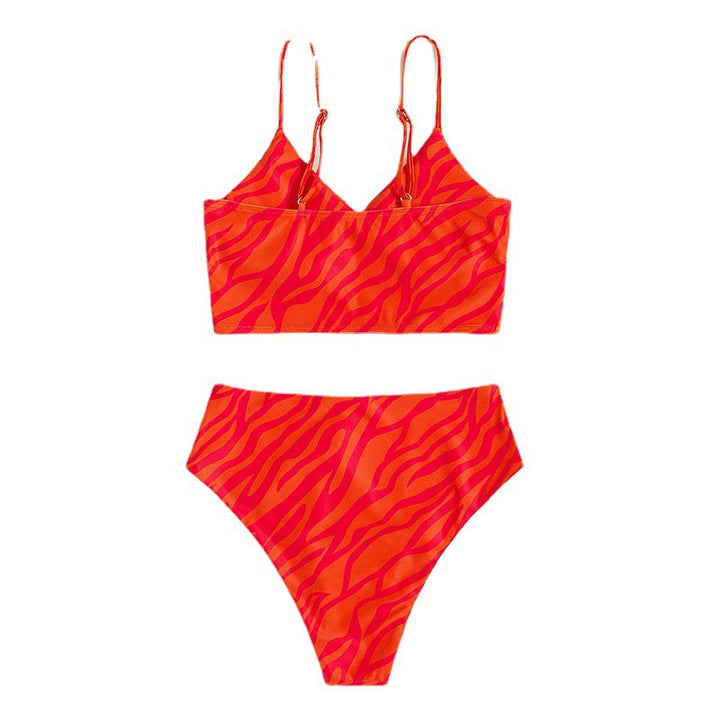 Dame bikini-sæt med flatterende indpakningsdesign og sporty dyreprint Skovae