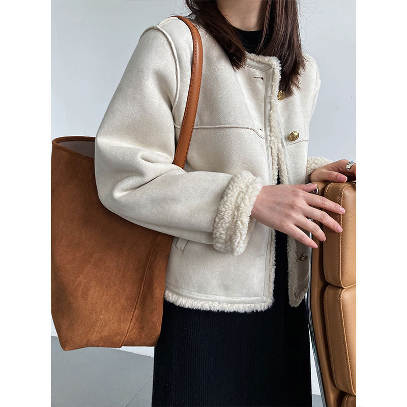 Stilla | Højkvalitets & Amp; Elegant Knapjakke
