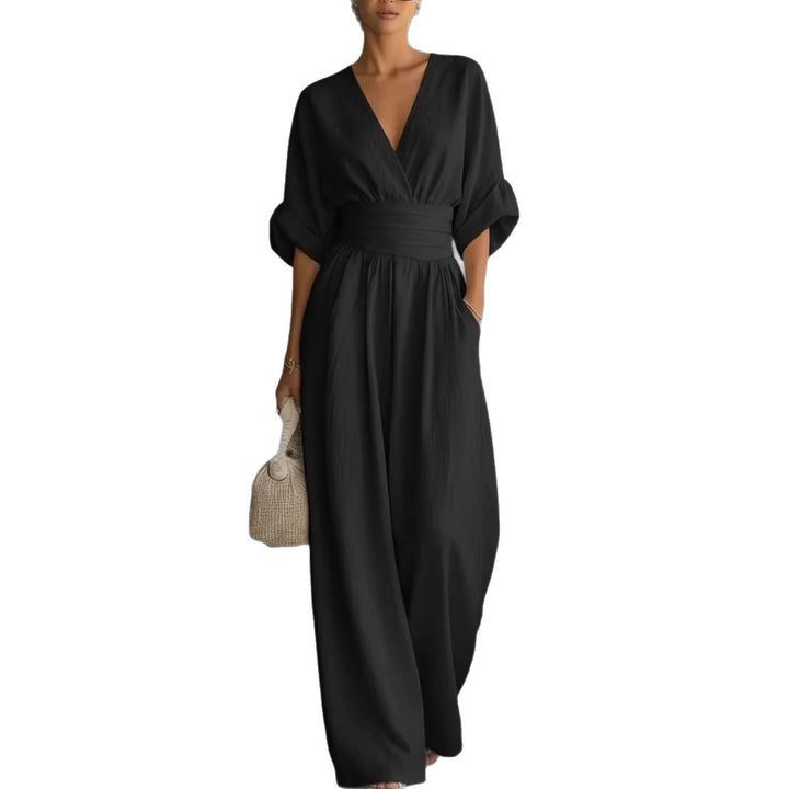 Dame jumpsuit med elegant V-udskæring og bredt ben Skovae