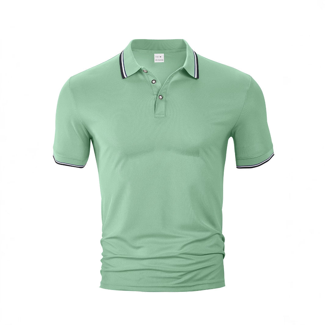 Herrer nan klassisk polo shirt lavet af piqué med kontraststriber ved kraven Skovae