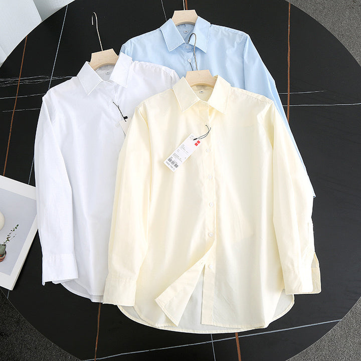 Kvinders elegante og luftige bluse med moderne krave Stilla