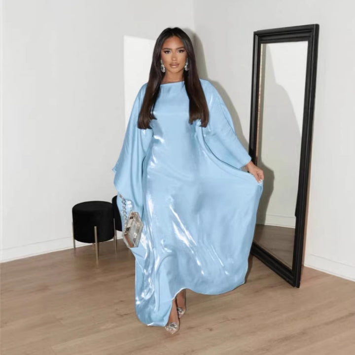 Kvinders Glamorous Satin Maxi Kjole med Bred Skæring og Elegante Ærmer Stilla
