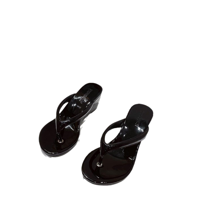 Dame Wedge-sandaler med elegant tåstrop og komfortabelt fodbed Stilla