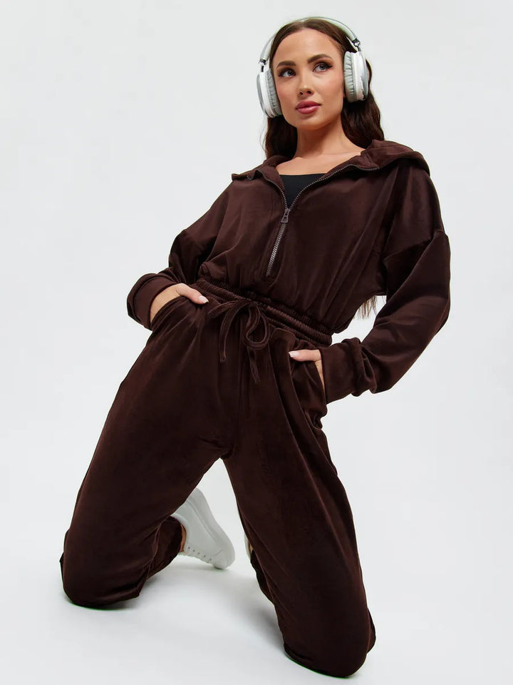 Kvinders fleece jumpsuit med praktisk lynlås og elastisk taljehæk