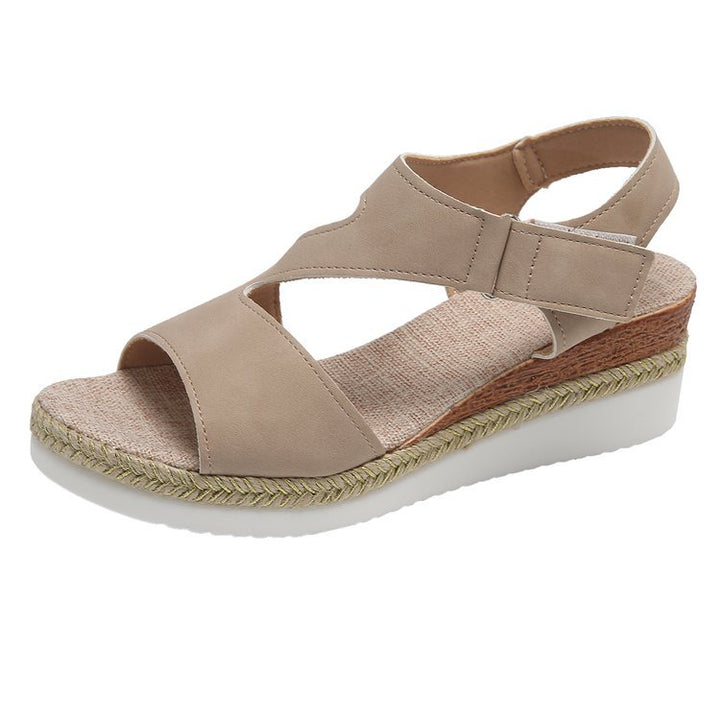 Dame modische kile-sandaler med komfortabel fodsenge Stilla
