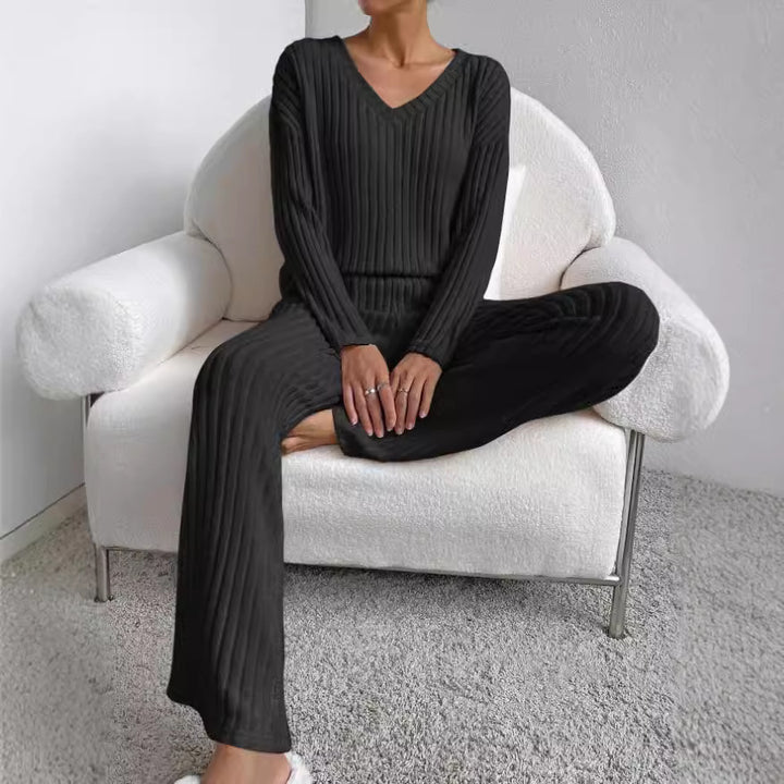 Dame Strik-Loungewear-Sæt med V-udskæring og løs pasform Stilla