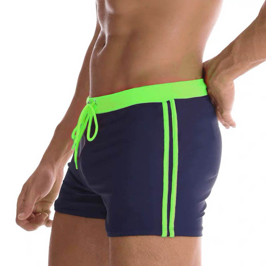 Herren Bade-Shorts med livlige kontrastelementer Skovae