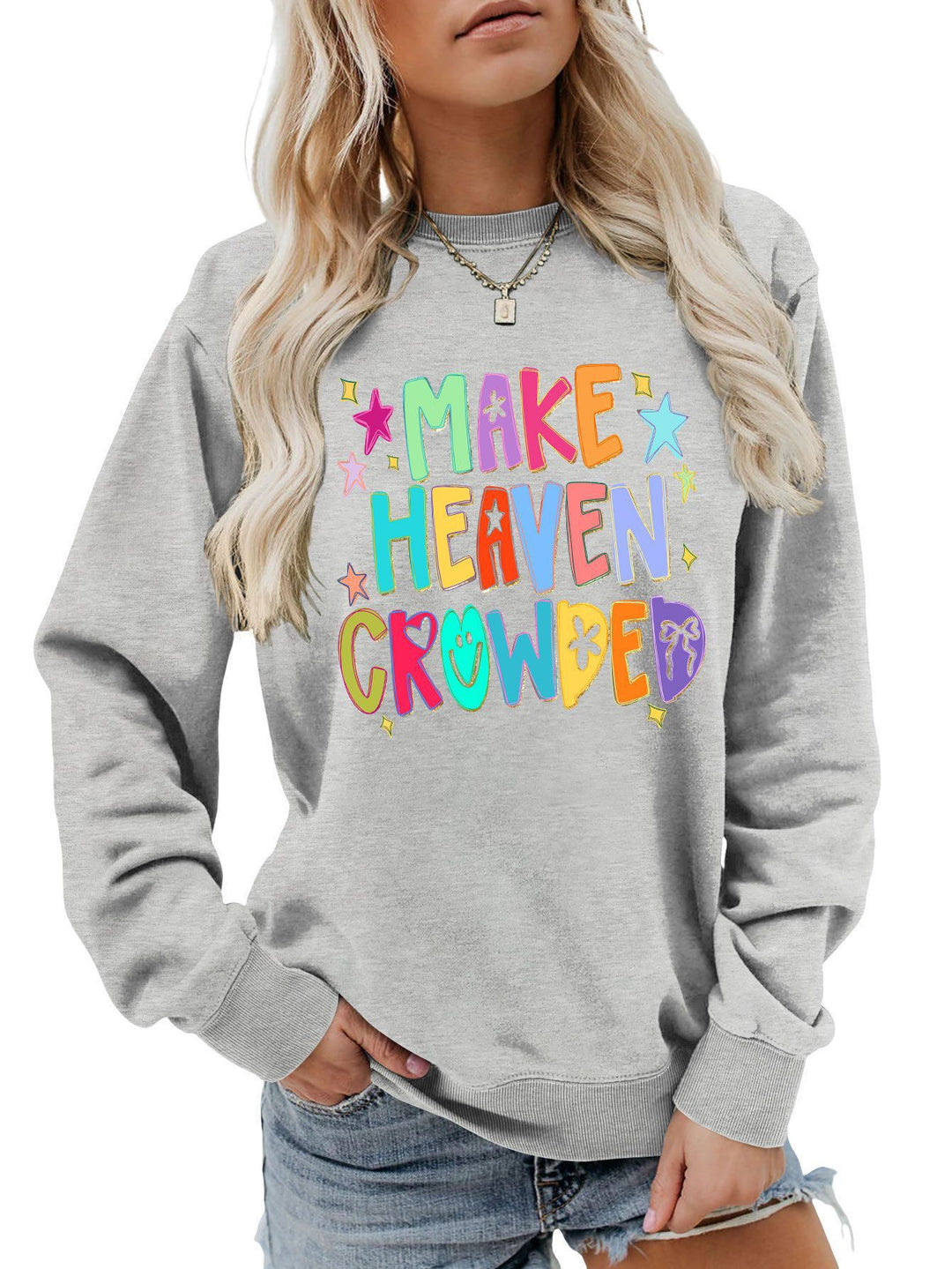 Kvinders sweatshirt med farverigt design og legende tekst Stilla