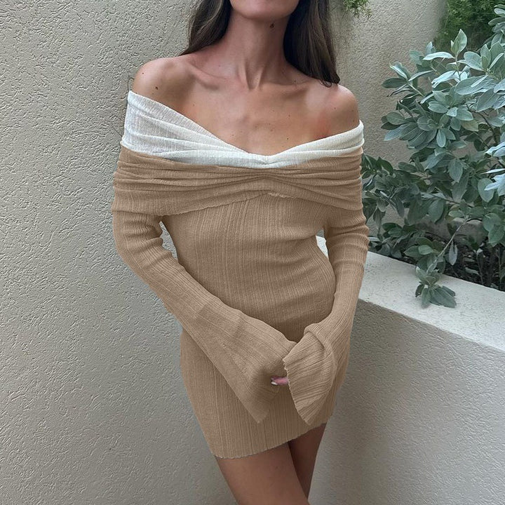 Dame minikjole med oversized flæsedetaljer og figursyet snit Stilla